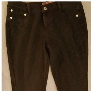 Peace Love Jeans, Size XL/13, Black, Vanilla Star